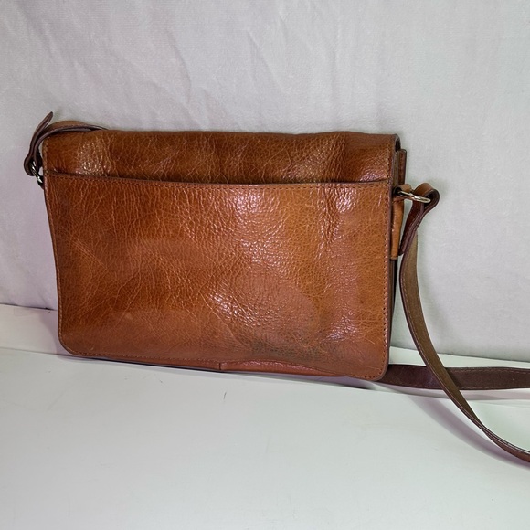 Zara Woman Genuine Leather Tan Crossbody Flap Bag Toggle Closure Boho Chic - Picture 2 of 11